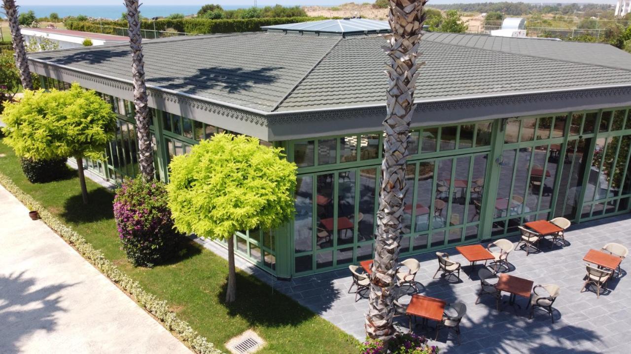 Tui Magic Life Jacaranda Hotel Side Eksteriør billede The restaurant